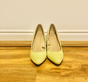 lime green court shoes uk