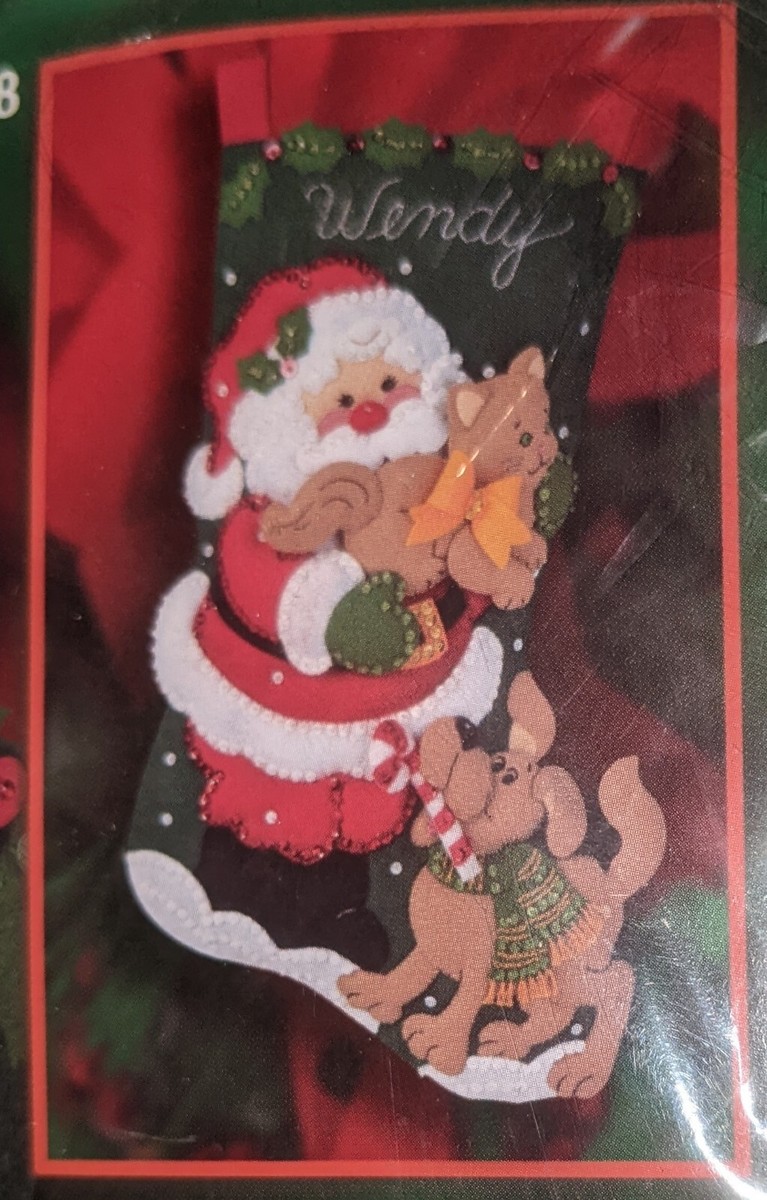 Bucilla Santa & Pets Stocking Felt Applique Kit 84948 Maria