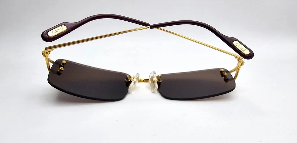 ¡NUEVO! Auténticos extremos de templo Cartier negros/dorados Foto 4 de 4