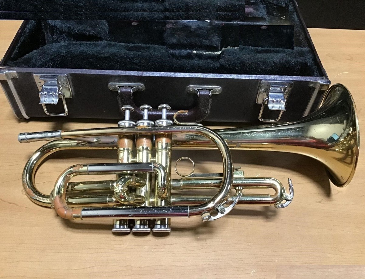 Yamaha YCR-2310 cornet with case and mouthpiece. Japan. Fair