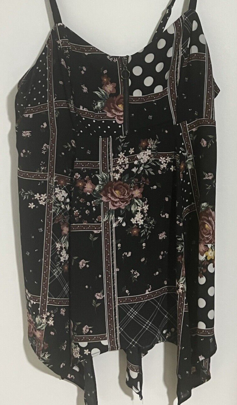 Torrid Black Floral Patchwork Georgette Zip Front… - image 11