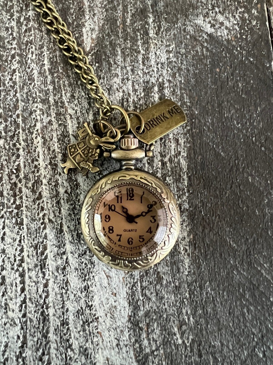 Drink Me Alice In Wonderland Circle Shape Quartz Pocket 