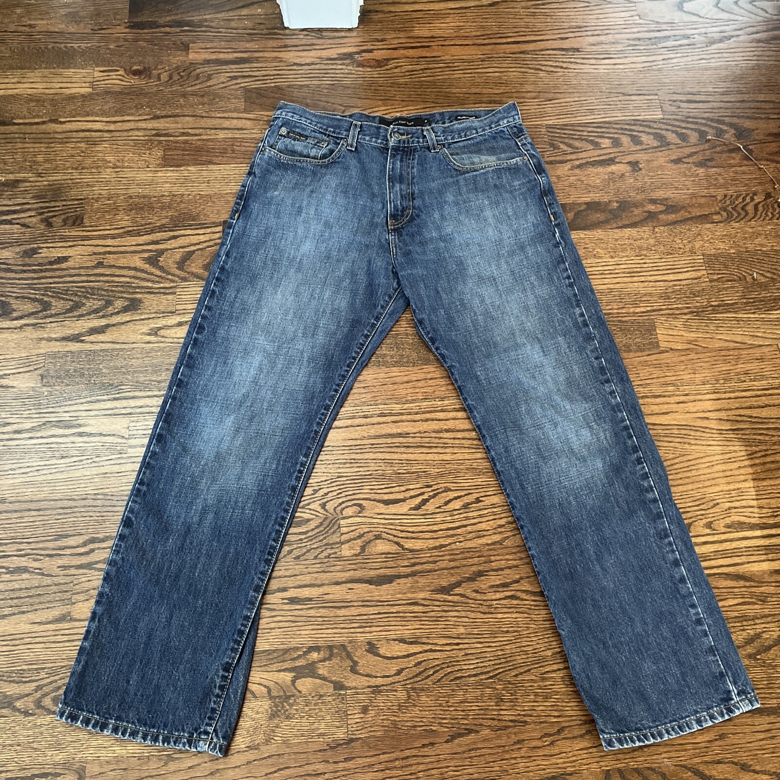 Calvin Klein Relaxed Straight 100% Cotton Medium Wash Jeans Men's Size 34x29 - View 4