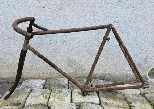 Cadres de vélo en acier