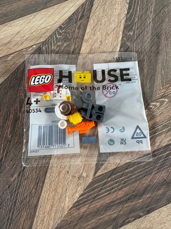 Lego House - Home Of The Brick - Exclusive - 40534 Chef Minifiigure - New Sealed