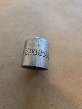 Snap On Vintage 3/8" Drive 11/16" 12PT SAE Shallow Chrome Socket F-220
