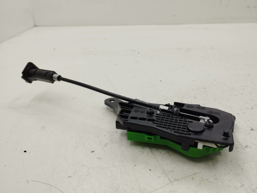 Hyundai i30 2013 Diesel Actuator Fuel Tank Cap Flap A62002G02 81kW