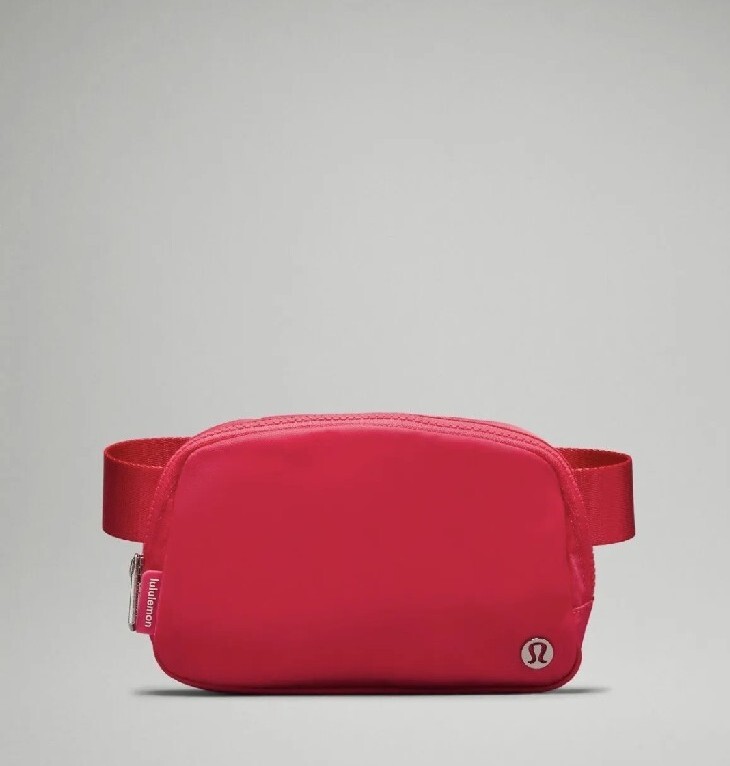 lululemon athletica everywhere belt bag lipgloss lululemon Everywhere Belt Bag 1L