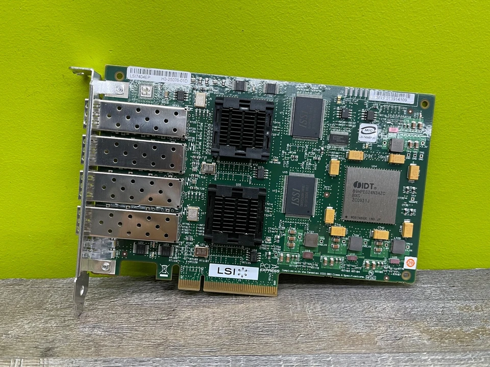 LSI Logic LSI7404EP PCIe Quad-Channel 4Gb/s Fibre Channel Host Bus Adapter - Image 2 of 4