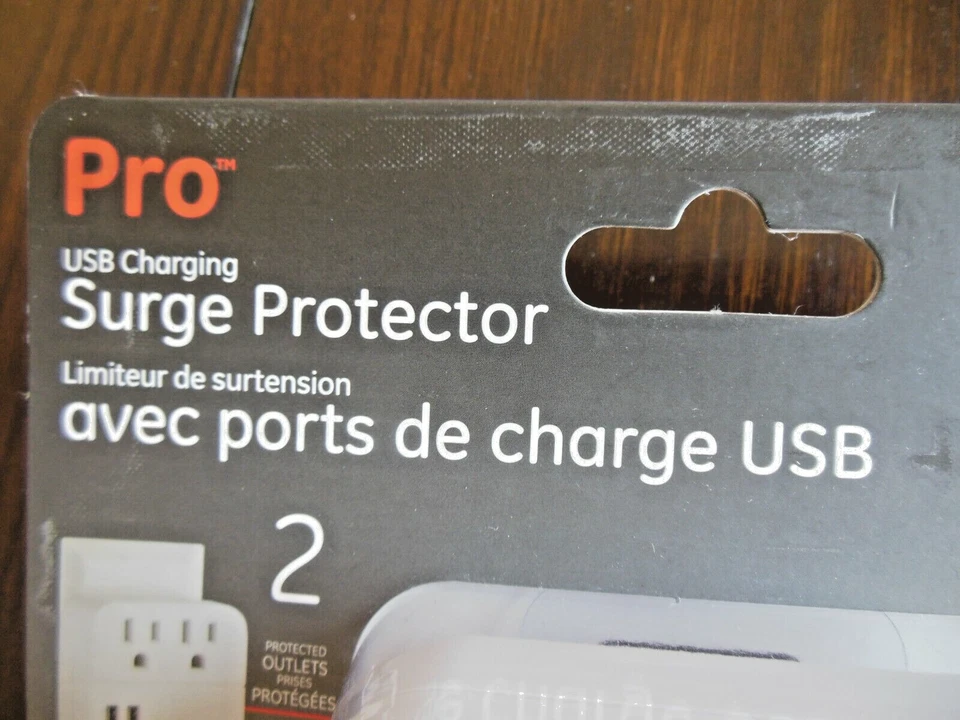 GE - SURGE  PROTECTOR / USB -CHARGER - Plugs into Existing Outlet * Free Shipp. - Image 4 of 4