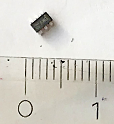 100 Stück SMD Bauteil mit je 2 Stück P-channel MOS-FET s - DMP2240UDM-7 - 1,5A