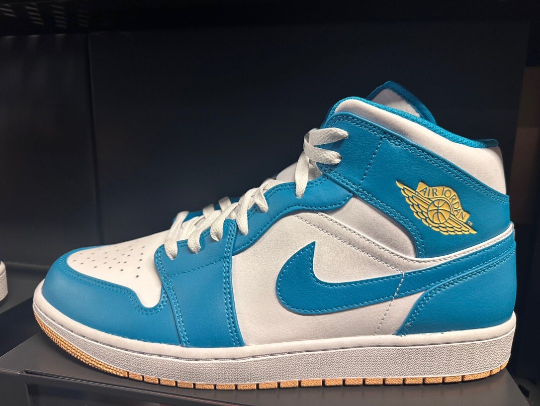 Nike Air Jordan Mid Shoes 