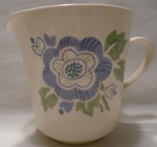 Creamer Belle Grove Corning Ware Corner Stone  white blue flower 8 ounces