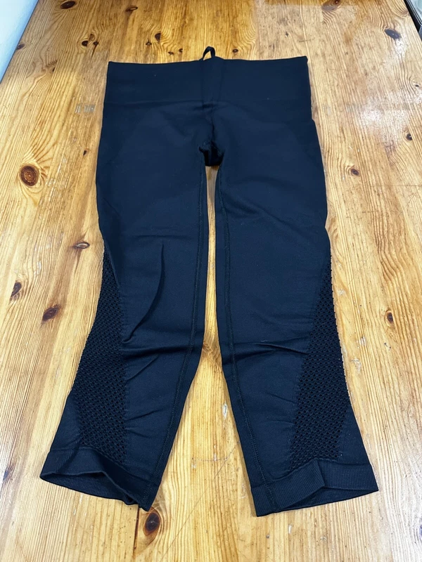 athleta breakthrough laser cut mesh crop leggings