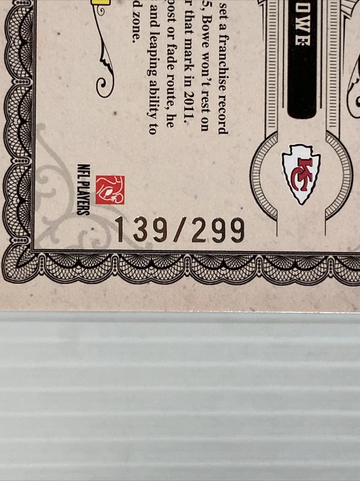 2011 Panini Gold Standard Gold Leaf Stars #14 Dwayne Bowe 139/299 - Image 4 of 4