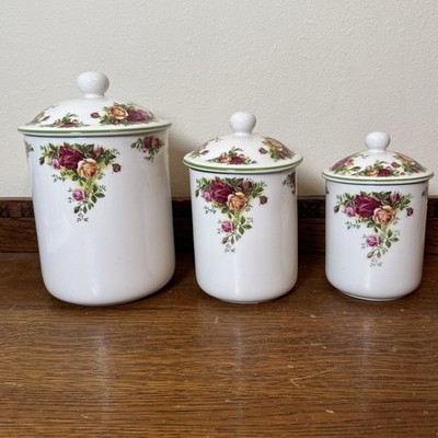 Royal Albert Old Country Roses Canister Set   3 Piece   Fine China (1998)