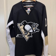 James Neal Cards and Memorabilia Guide 23