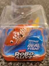 Zuru RoBo Alive FISH Orange Color Changing Toy Swims & Dives 6'