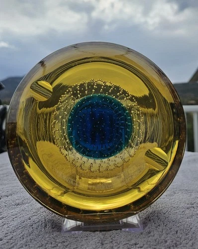 Stunning Piece of Murano Sommerso Art Glass Dish MCM Italy