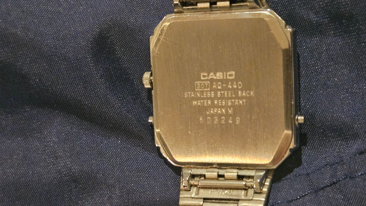 時計 CASIO AQ-440 Boxed CASIO AQ-440 Jumping Hour Watch Ana-Digi Chronograph