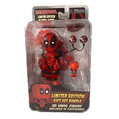 MARVEL DEADPOOL LIMITED EDITION GIFT SET NECA VINYL FIGURE Brand New