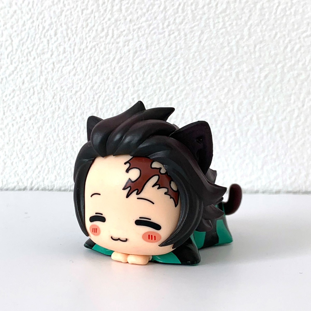 Demon Slayer Kimetsu TANJIRO KAMADO Sleep Cat Figure Anime