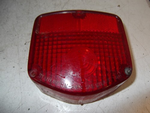 HONDA CB400 T OBIETTIVO LUCE POSTERIORE - Foto 1 di 5