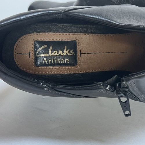 Clarks Artisan Size 8.5M Ankle Booties Pumps Black Leather Inside Zipper - Picture 5 of 11