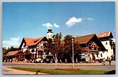 Frankenmuth, MI, Bavarian Inn, Street View, Glockenspiel, Vintage Postcard