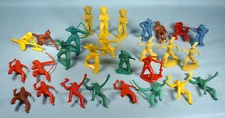 1950s-1970s Tim Mee 28 Plastic Toy Soldier Figures 24 Indians 4 Cowboys Western