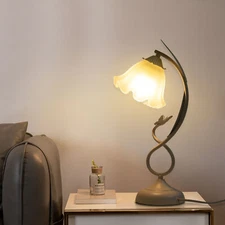 Free Standing Desk Decorative Lamp Table-Lamp Bedside Flower Shaped Reading Lamp