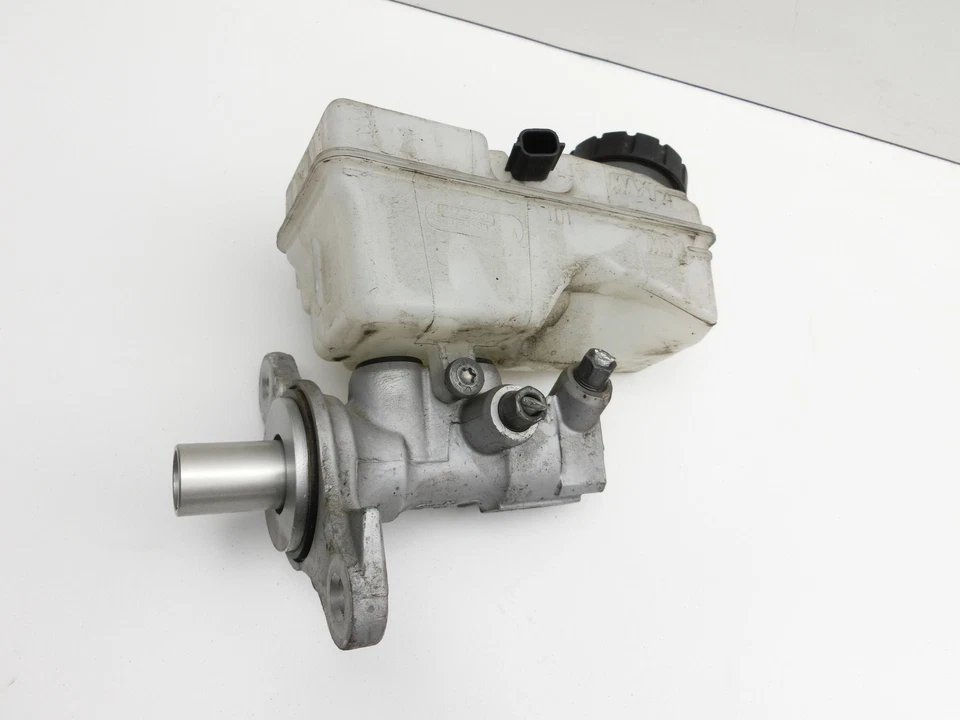 Cilindro principal del freno de para Dacia Logan MCV II 13-20 123TKM!! - Imagen 2 de 4