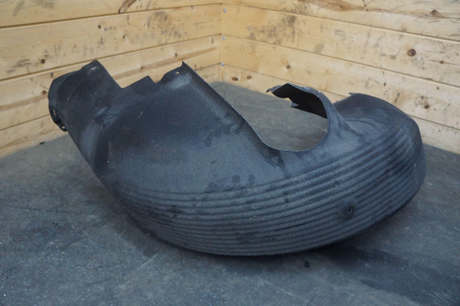 Rear Right Inner Fender Liner Side Panel 41357116310 Rolls Royce Phantom 2003-17