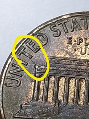 1992 P Error Lincoln Memorial Cent. Reverse Die Cracks.