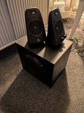 Logitech Z623 2.1 Speaker System with Subwoofer 200W - Black