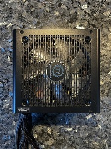Thermaltake Smart RGB 600W PC Netzteil