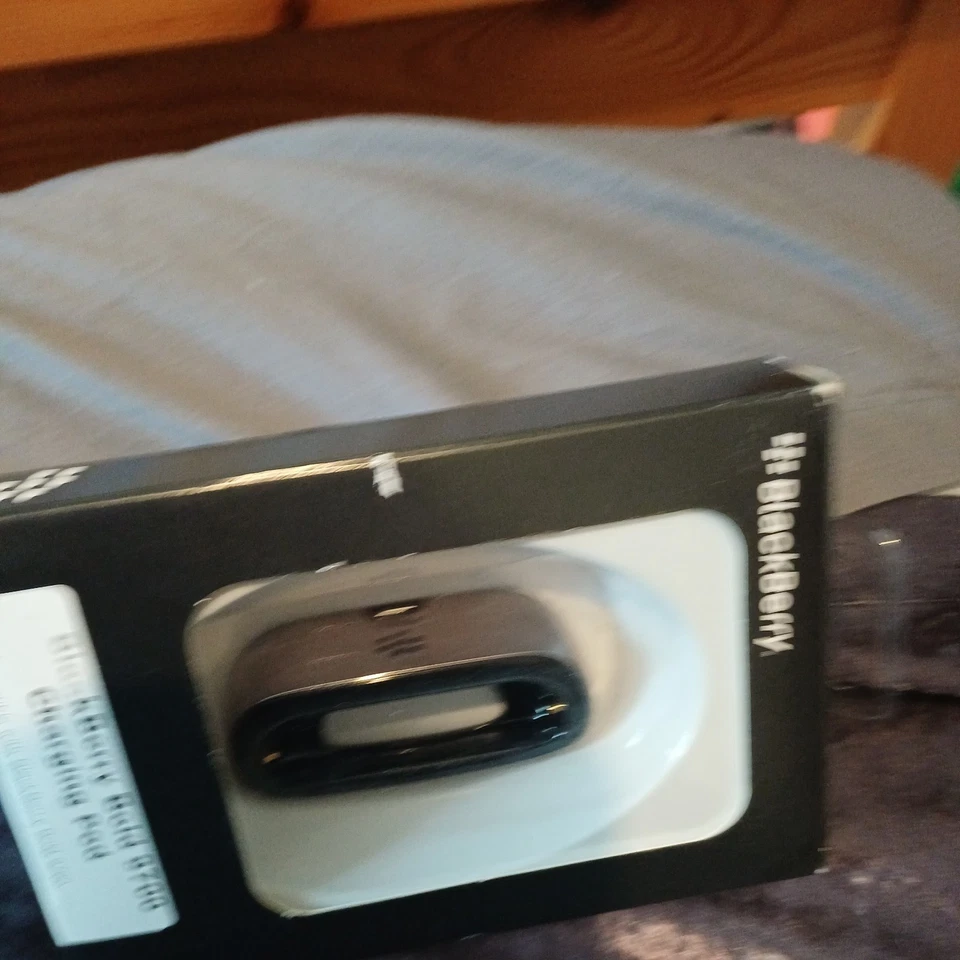 Genuine BlackBerry bold 9700 Chrome Desktop Charging Pod Dock - Image 2 of 2
