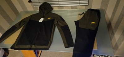 Nike Tech Fleece Anzug L, Neu !! schöner Sportanzug