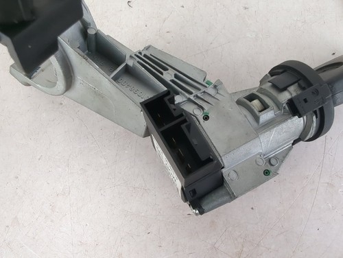 Fiat Grande Punto 2005-2012 Ignition Barrel And Key 61039100 - Picture 5 of 6