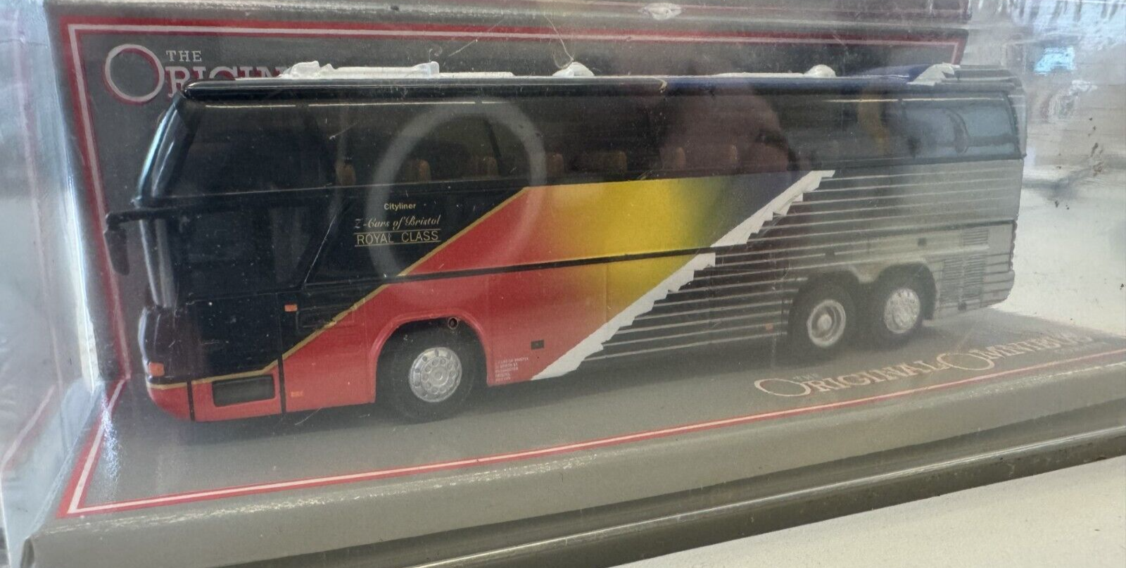 OOC NEOPLAN CITYLINER, ROYAL CLASS Z CARS BRISTOL 44205 1/76