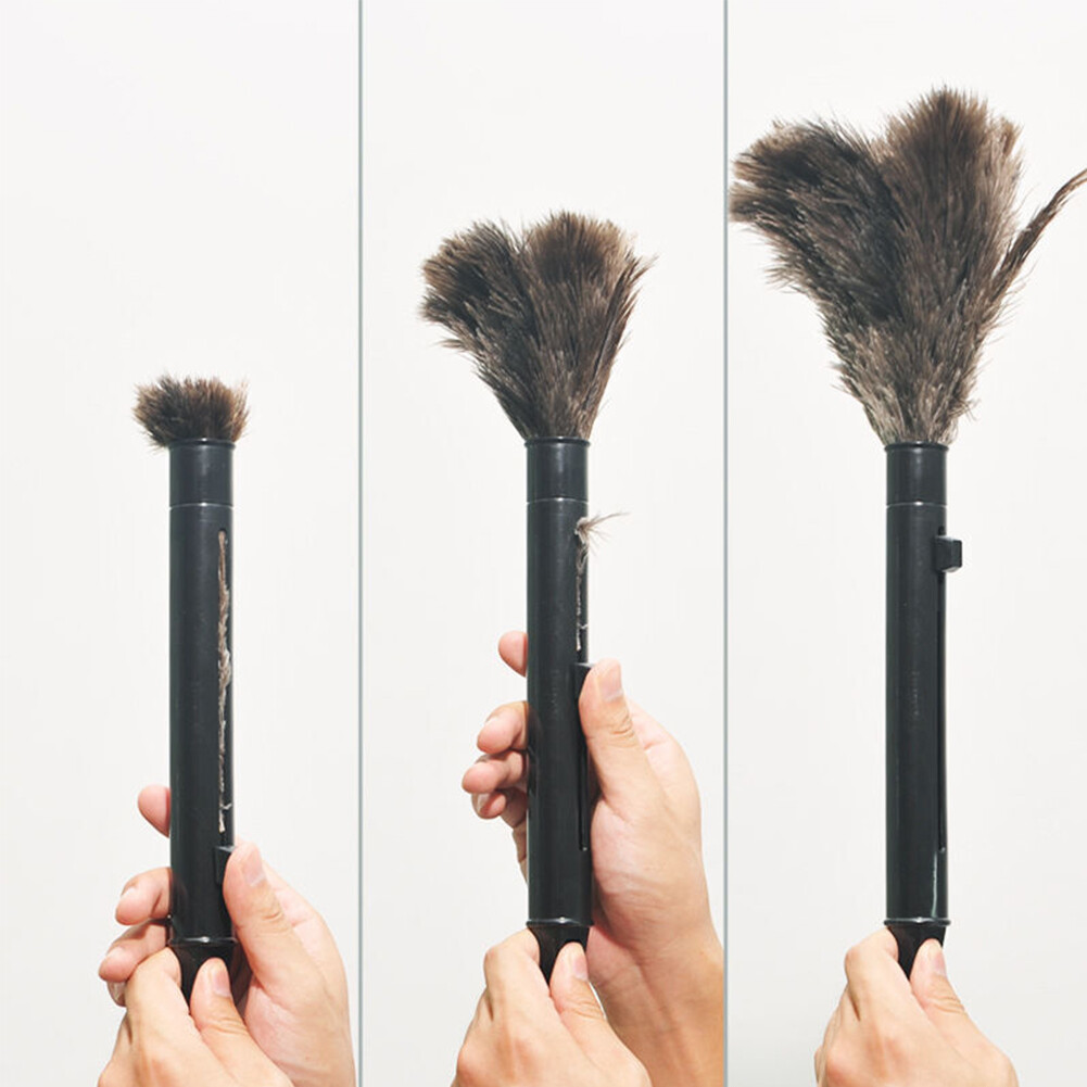 2pcs Car Retractable Handle Natural Ostrich Fur Reusable Handheld