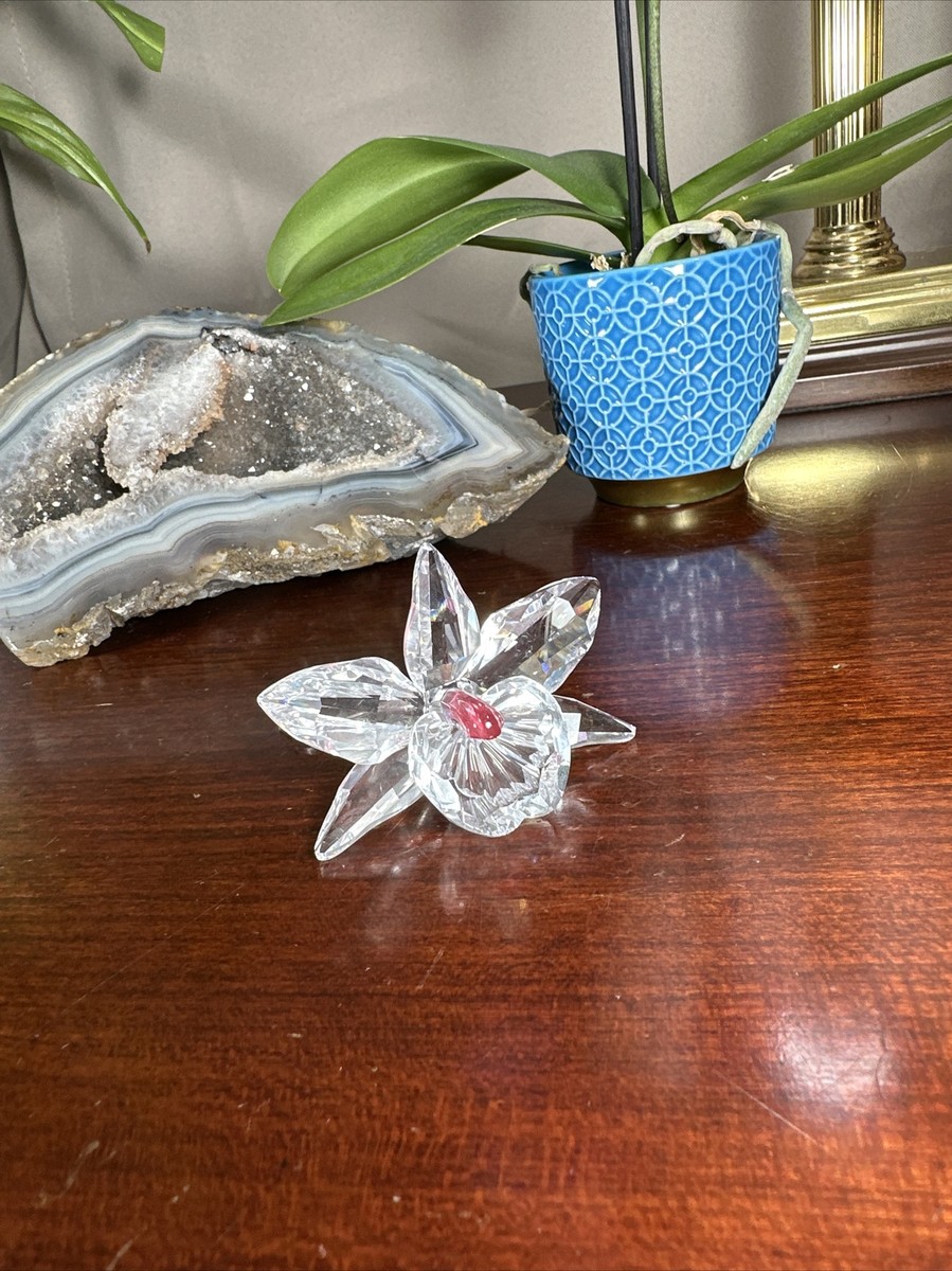 MINT Swarovski Orchid Blossom Flower with Pink Center Figurine