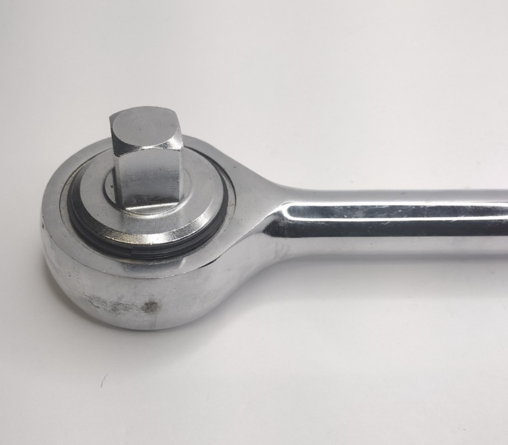 KTool KTI-24090 3/4 dr. Round Head Ratchet Knurl Handle 19.5 Long Chrome Finish