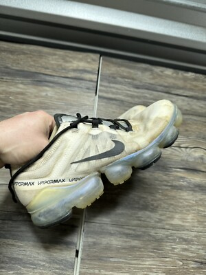 nike vapormax pale ivory