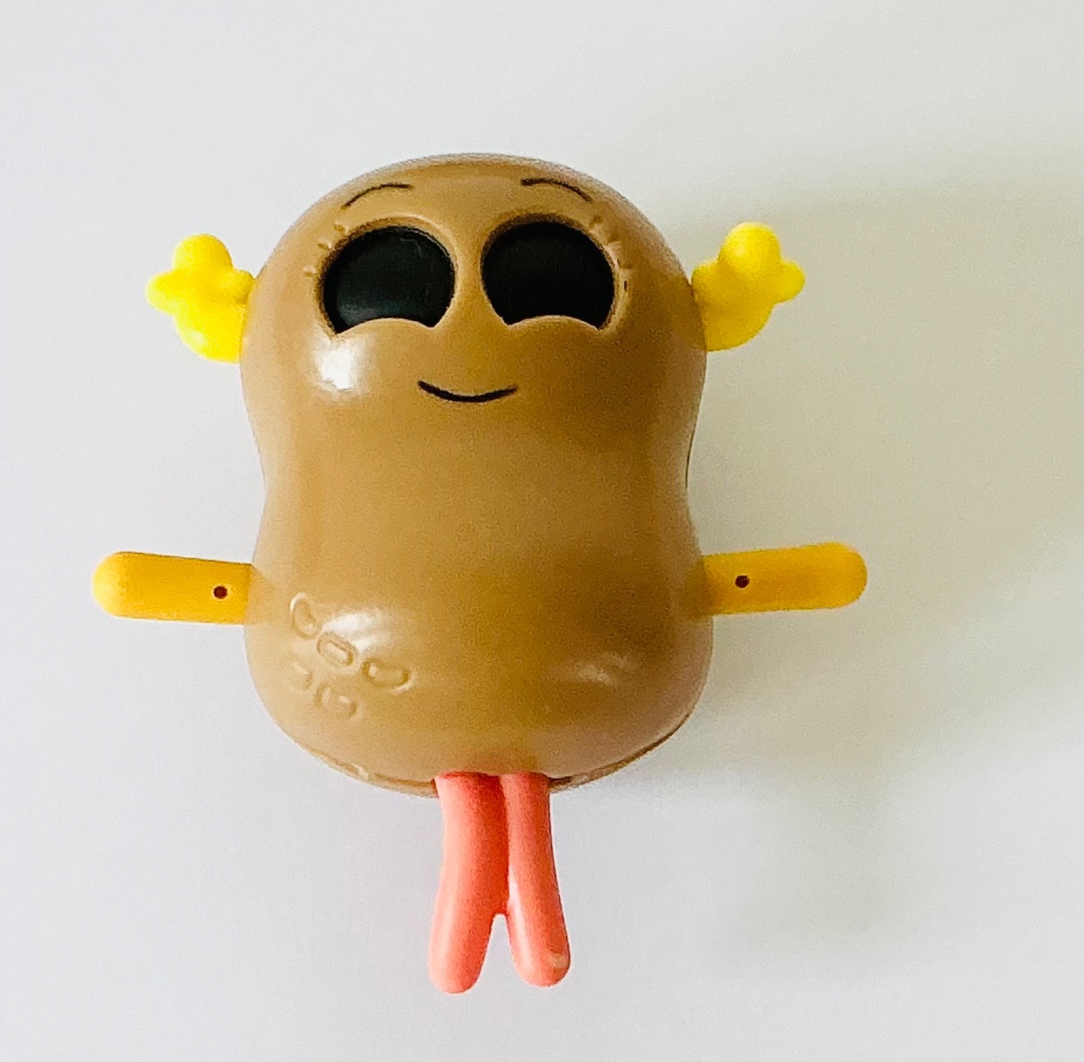 2018 MCDONALDS THE AMAZING WORLD OF GUMBALL PENNY FITZGERALD TOY FIGURE RARE VG