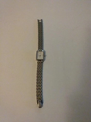 Seiko Two Tone Women's Watch Model Number 1N01-OFHO Rectangle White Face