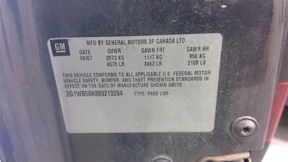 Chevrolet Impala 2008 Hood VIN W 4th Digit 89023526 2268 Foto 4 de 4