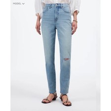 Madewell The Perfect Vintage Jean Light Wash Distressed Raw Hem Size 31