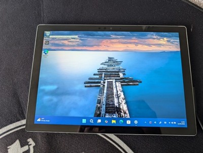 Microsoft Surface Pro 6 1796 256GB 8GB Intel i5-8350U Windows 11 Beschreibung lesen!