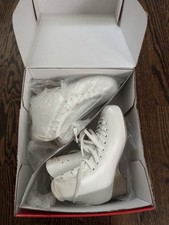 Edea Chorus Figure Skates Boots Ivory 245 C Width Lace-Up Ice Skating